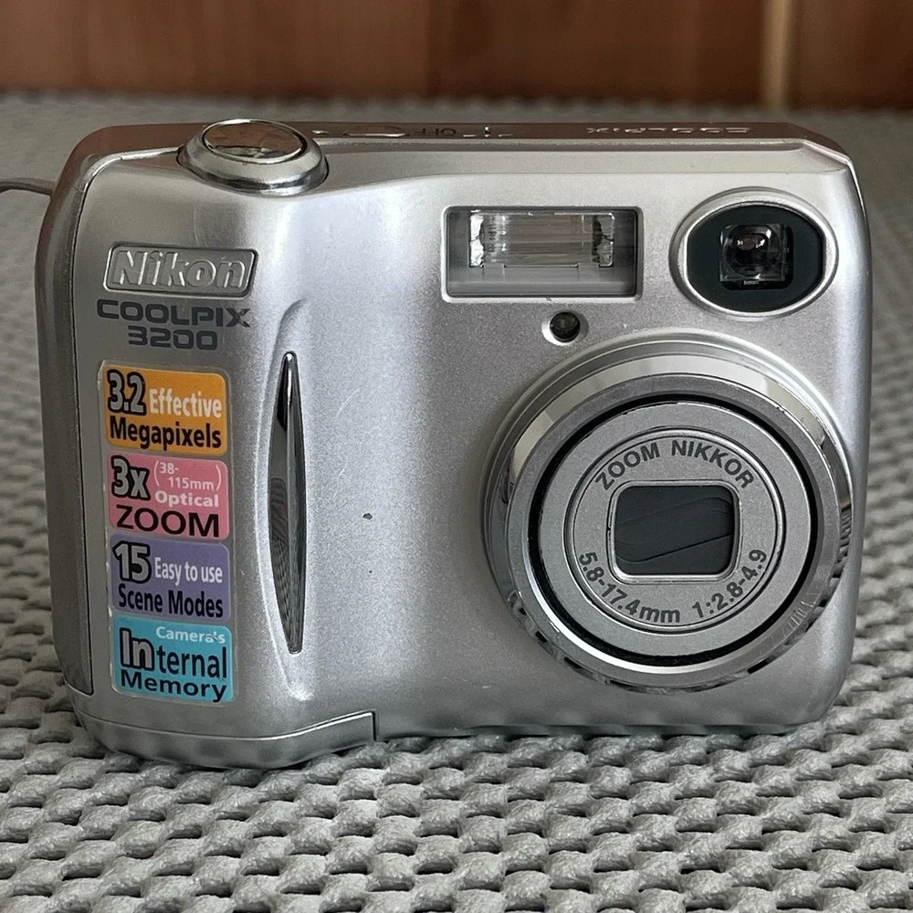 Nikon COOLPIX 3200 3.2MP Digital Camera - Silver Photography Street Nature Image